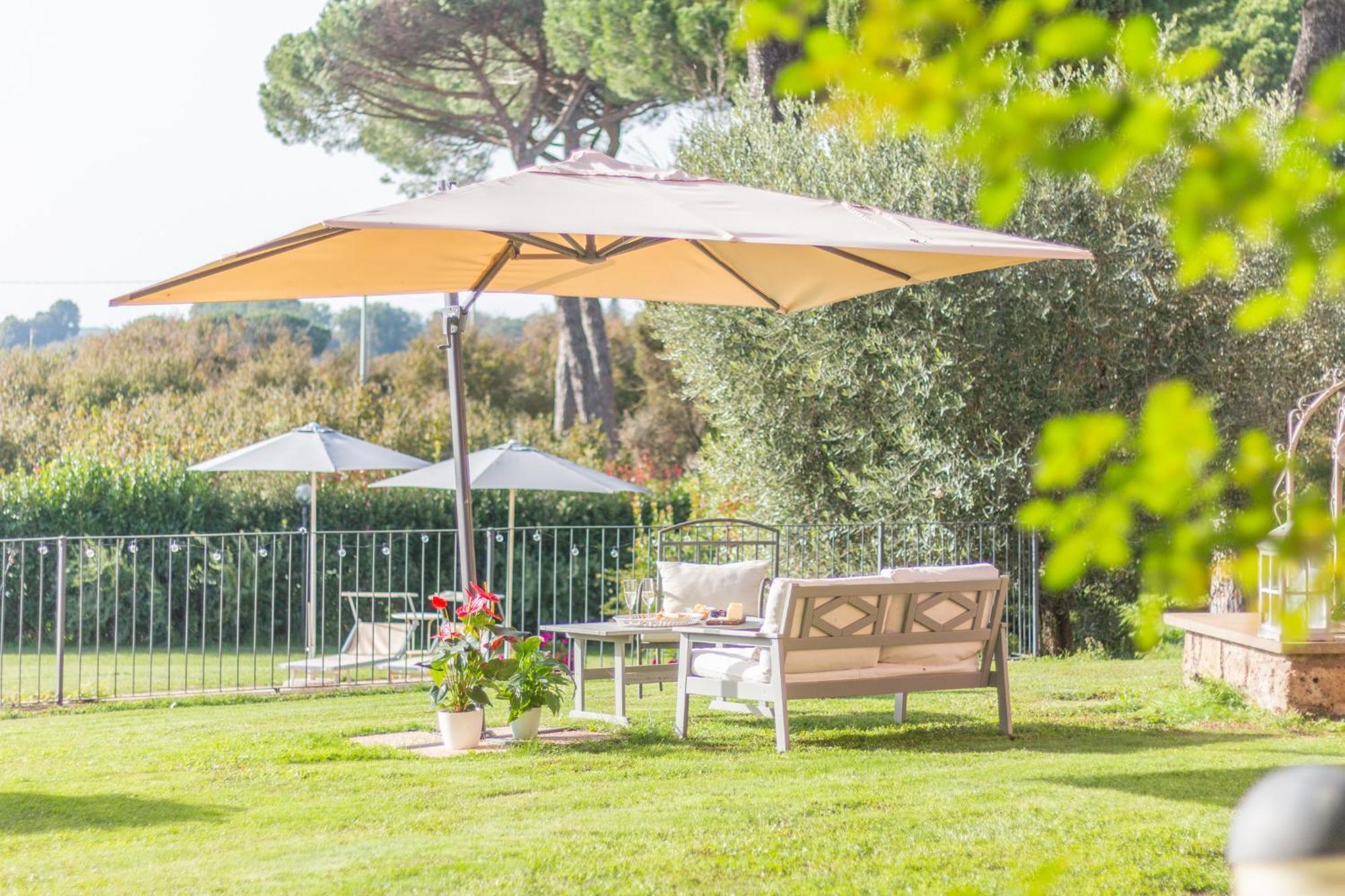 Ai Due Cedri Pension Capranica Buitenkant foto