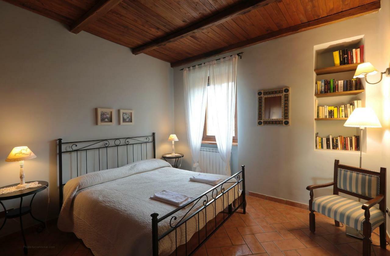 Ai Due Cedri Pension Capranica Buitenkant foto